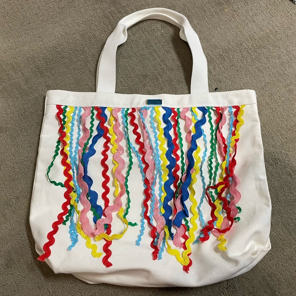 NWOT Packed Party Making Waves Tote Bag
